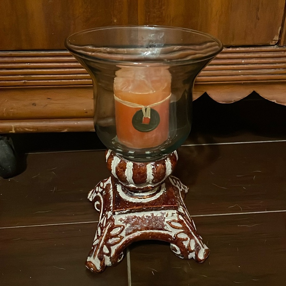 Glass & resin candle holder or put glass beads in it. red & white colored stand
